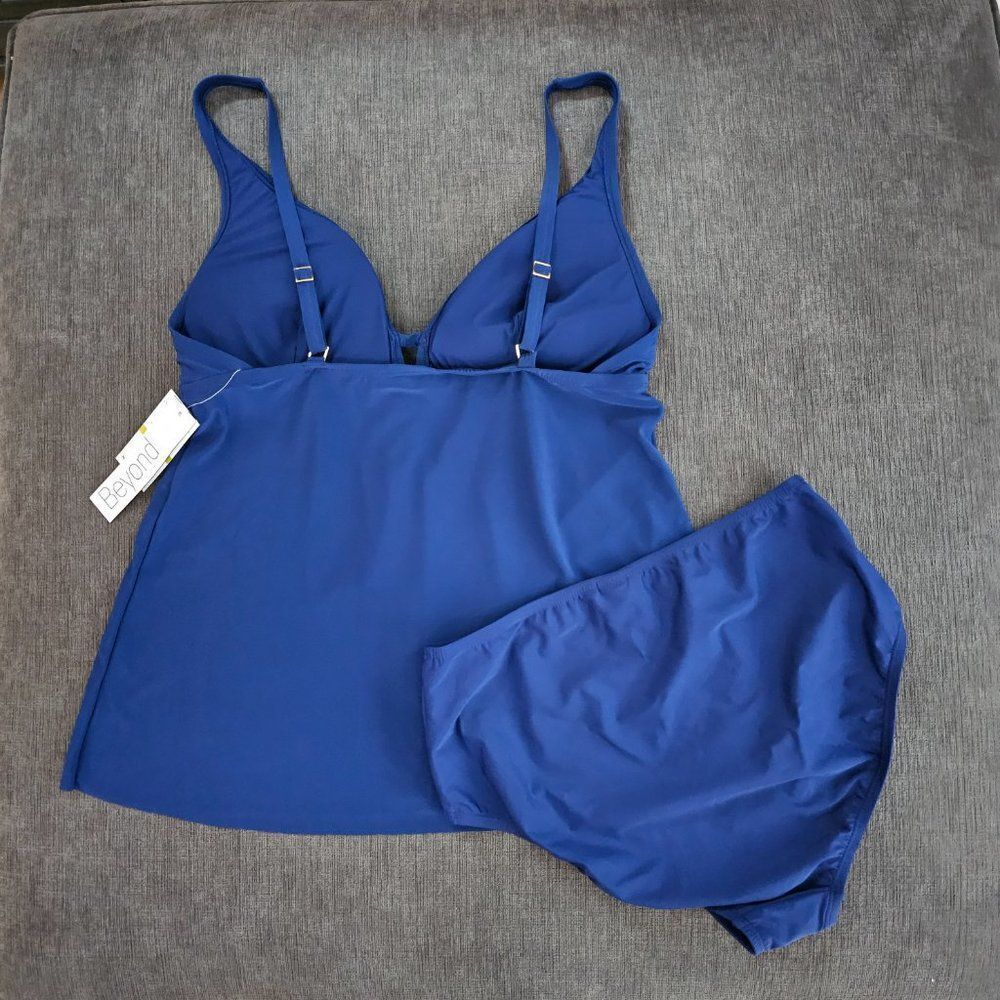 Beyond Women's Blue Adjustable Strap Tankini Top & Bikini Bottom Size 14 - Picture 8 of 13